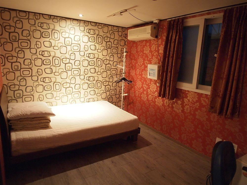 Shinchon Guest House سيول المظهر الخارجي الصورة
